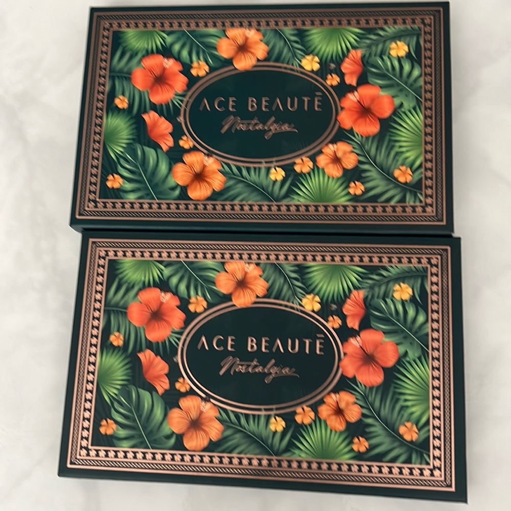 Eyeshadow pallet -brand new